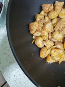 Zhongkang 4th Generation Refined Iron Wok photo review