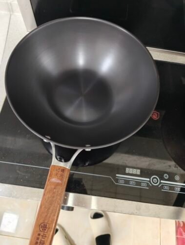 Zhongkang 4th Generation Refined Iron Wok photo review